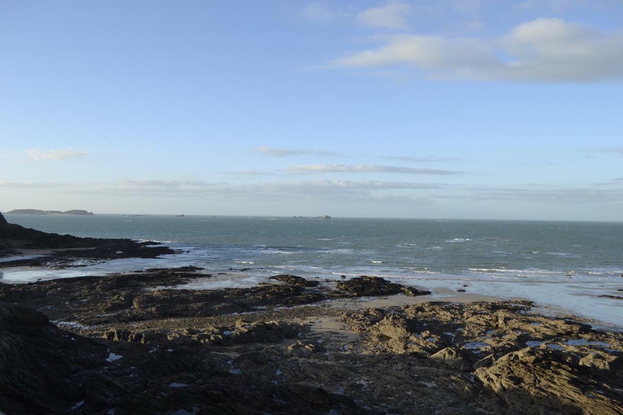 Vue Sur Mer Cancale Eksteriør billede
