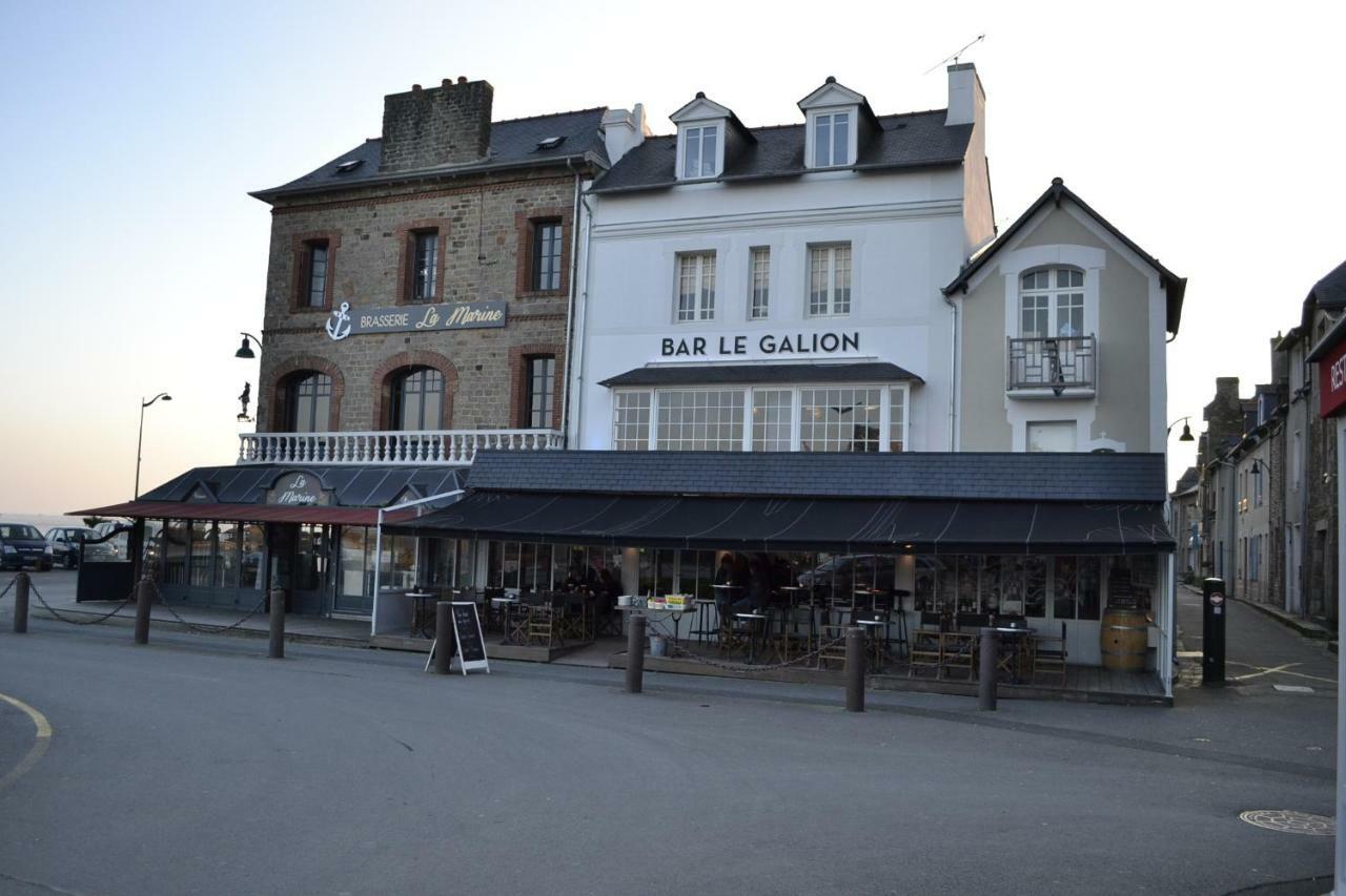 Vue Sur Mer Cancale Eksteriør billede