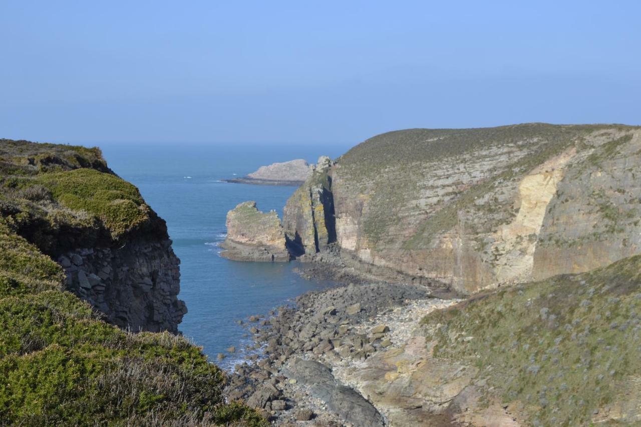 Vue Sur Mer Cancale Eksteriør billede